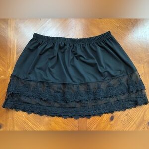 Black Lace Shirt Extender Size S